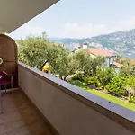 Alesi Hotel 3*