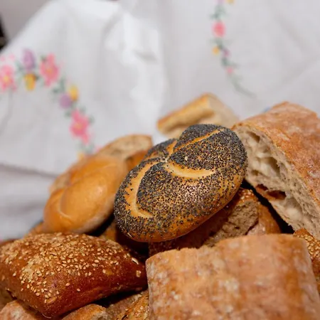 Alesi 3* マルチェージネ