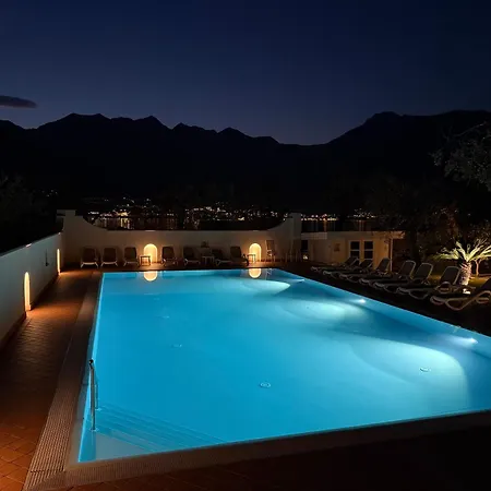 Alesi Hotel 3*