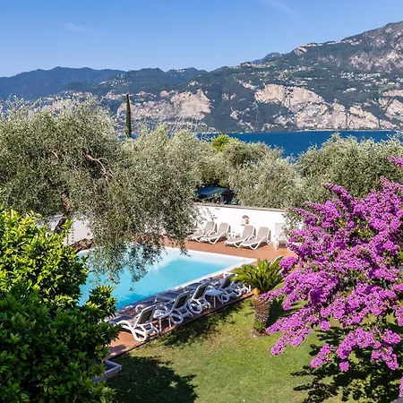 Hotel Alesi 3*